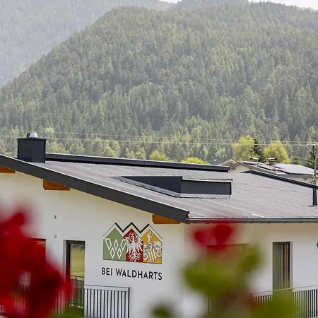 Waldhart *